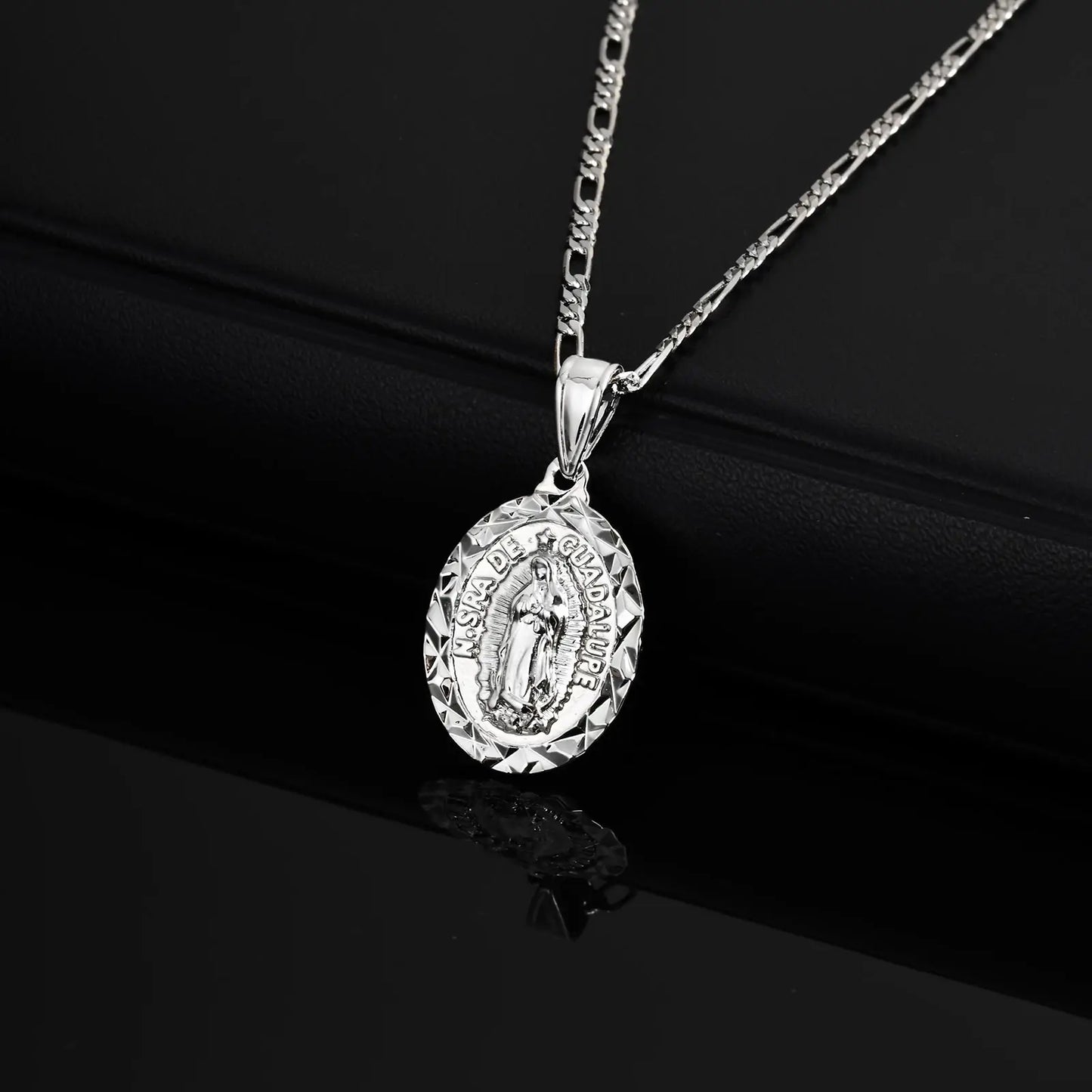 Classic Virgin Mary Prayer Pendant Necklace for Men Women, Silver Gold Color Metal Necklace, Religious Amulet Jewelry Catholic